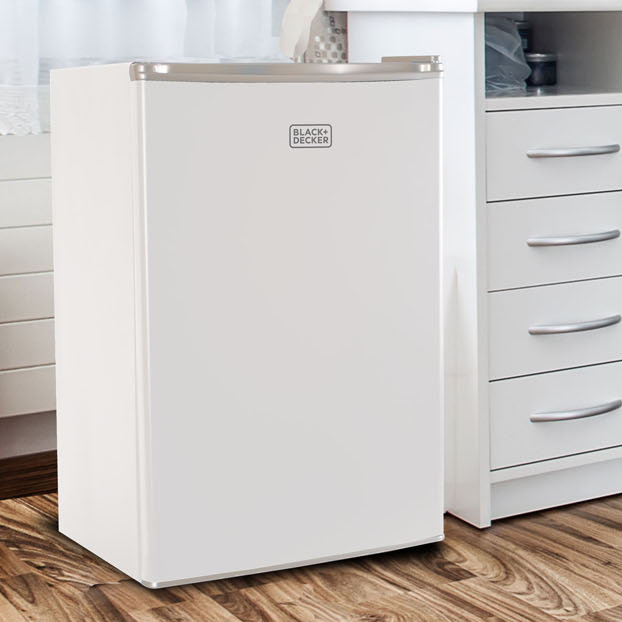 Black + Decker BLACK+DECKER BCRK Series 2.5 Cubic Feet Freestanding